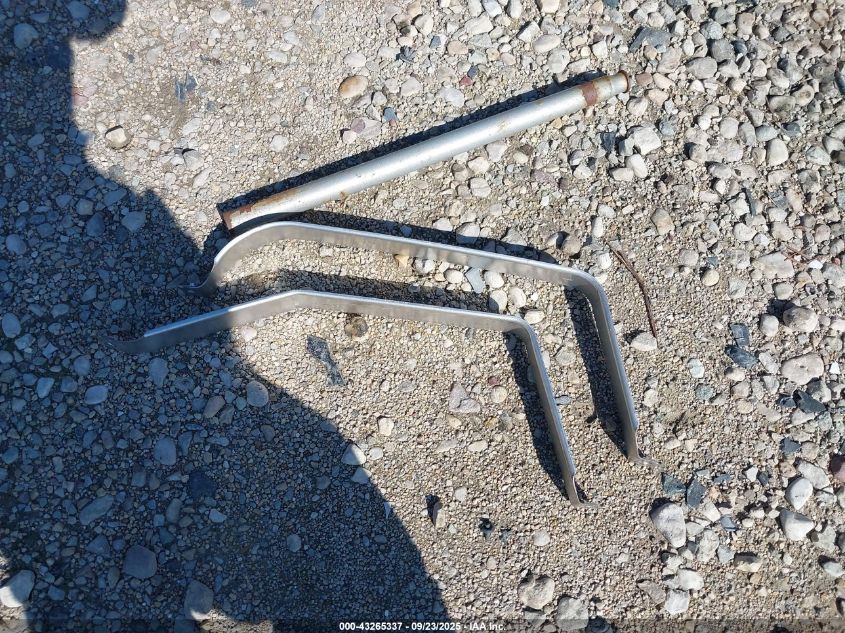 2005 Saturn Ion 2 VIN: 1G8AZ52F05Z165889 Lot: 43265337