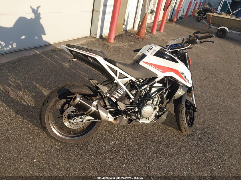 2022 KTM 390 DUKE - MD2JPJ405NC236806