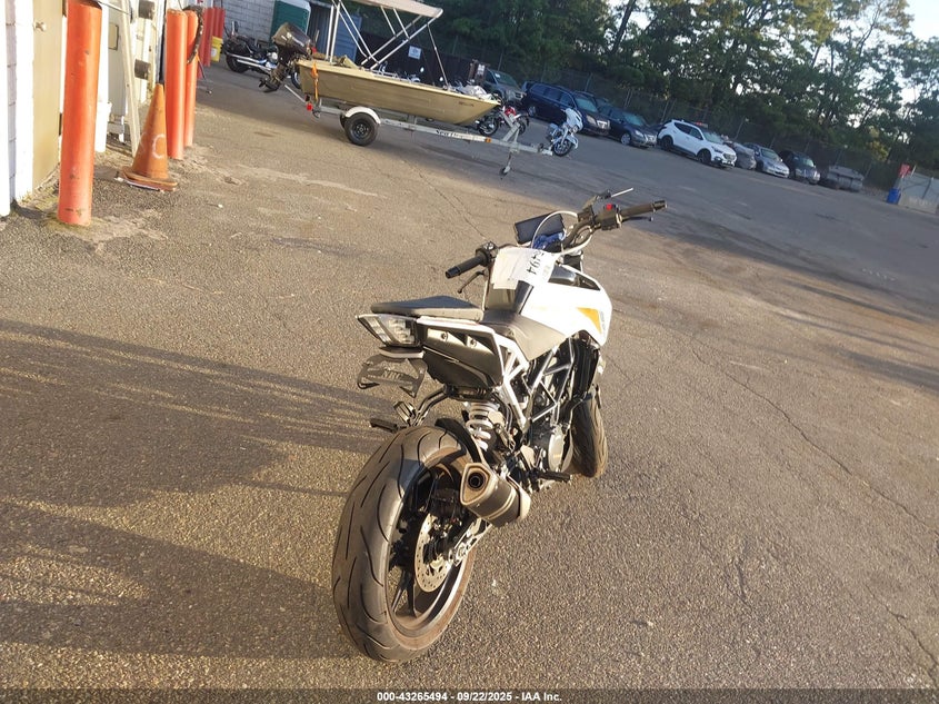 2022 KTM 390 DUKE - MD2JPJ405NC236806