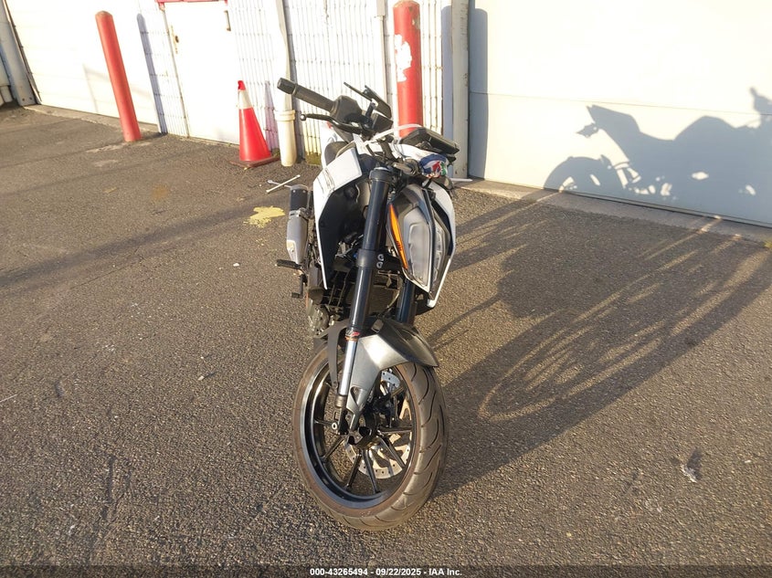 2022 KTM 390 DUKE - MD2JPJ405NC236806