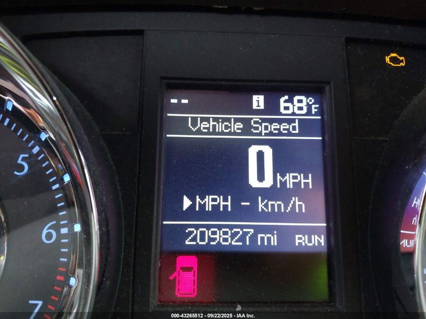 2011 Chrysler Town & Country Touring-L VIN: 2A4RR8DG4BR749714 Lot: 43265512