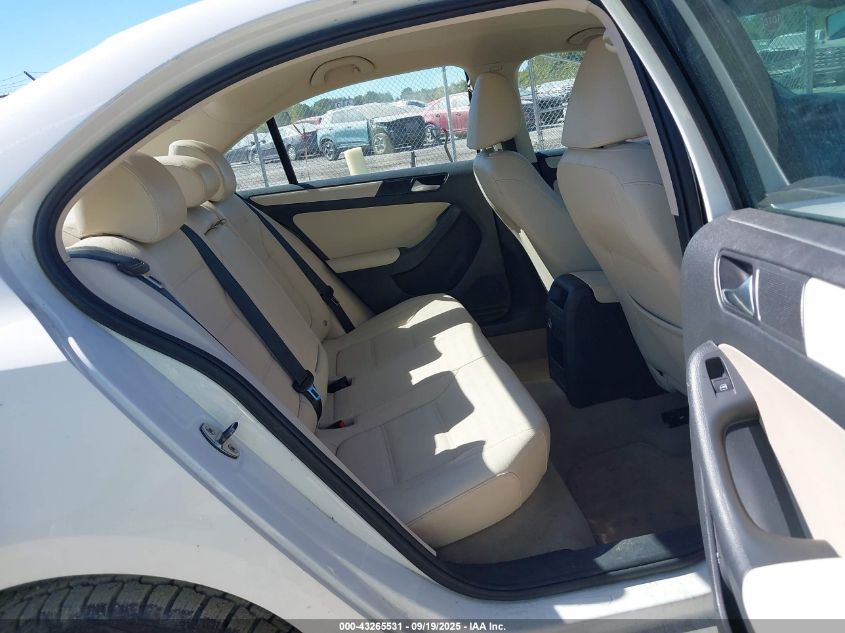 2012 Volkswagen Jetta 2.5L Se VIN: 3VWBP7AJ7CM112975 Lot: 43265531