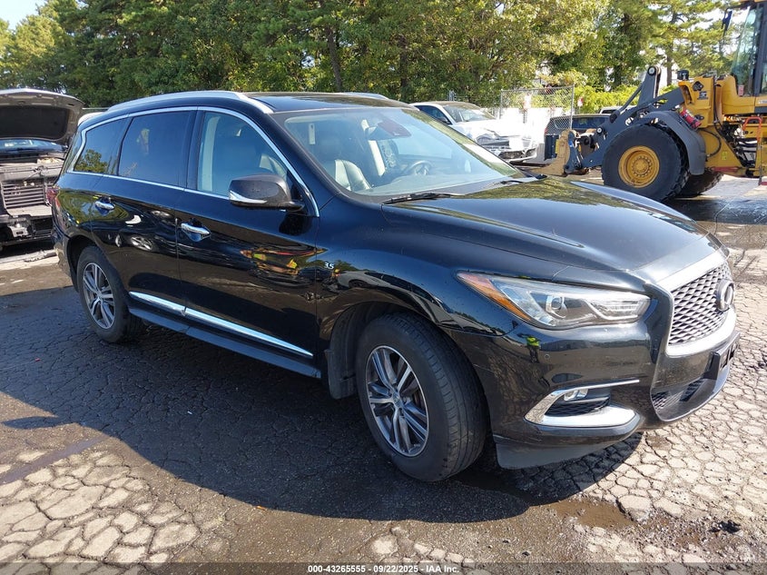 INFINITI QX60 LUXE