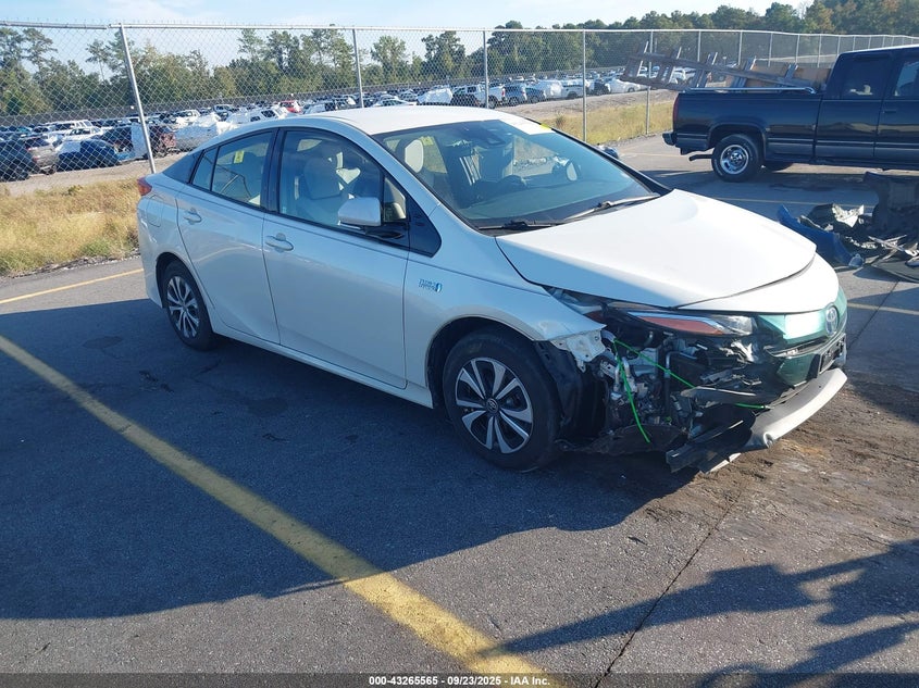 TOYOTA PRIUS PRIME PLUS