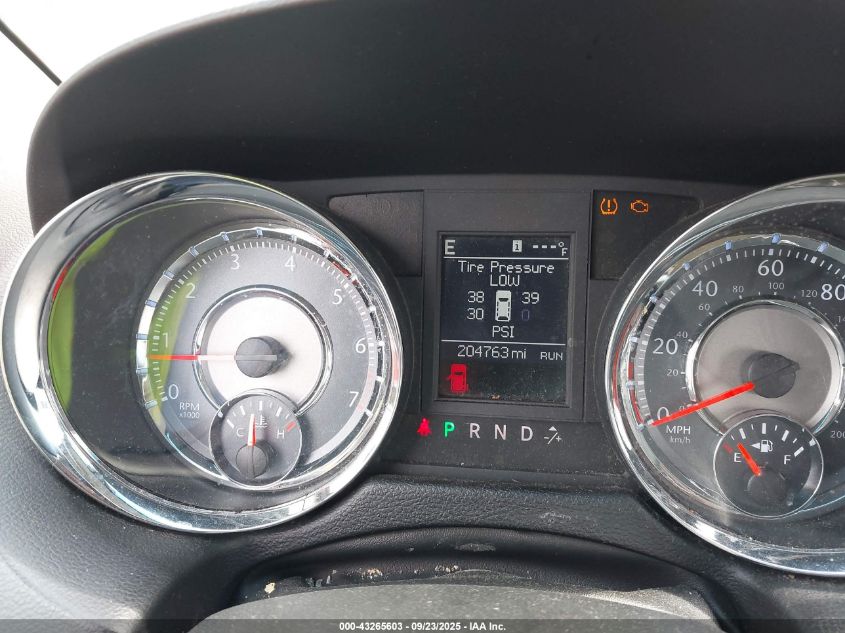 2011 Chrysler Town & Country Touring-L VIN: 2A4RR8DG1BR630678 Lot: 43265603