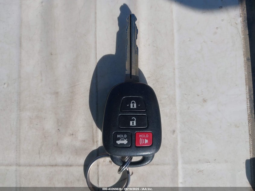 2012 Toyota Camry Le VIN: 4T4BF1FK8CR246637 Lot: 43265636