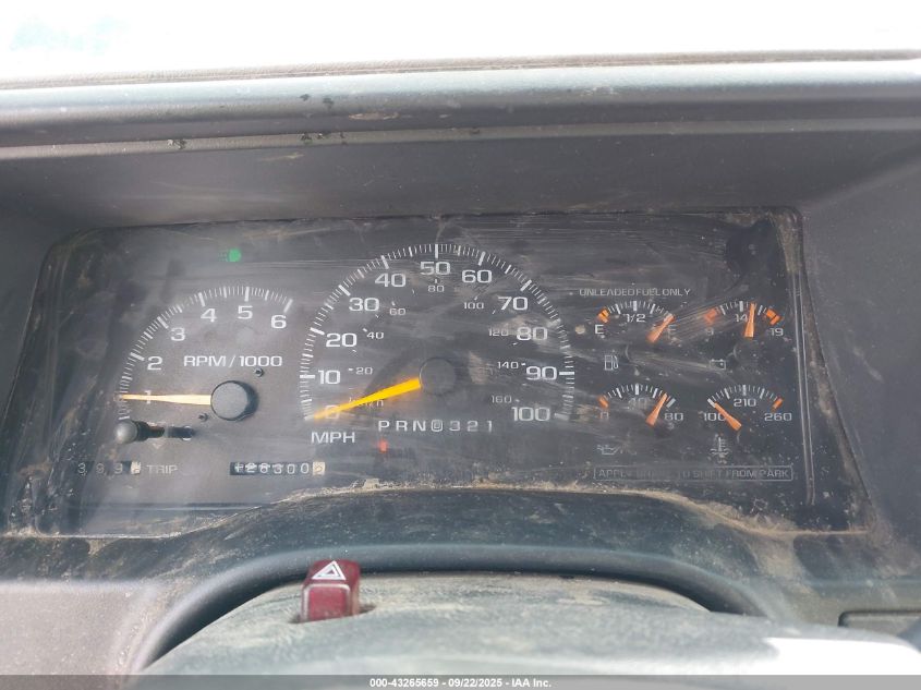 1998 Chevrolet C2500 Fleetside VIN: 1GCGC29J9WE193841 Lot: 43265659