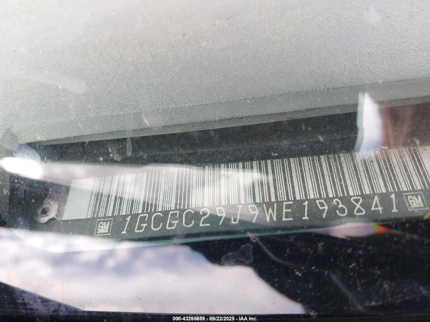 1998 Chevrolet C2500 Fleetside VIN: 1GCGC29J9WE193841 Lot: 43265659