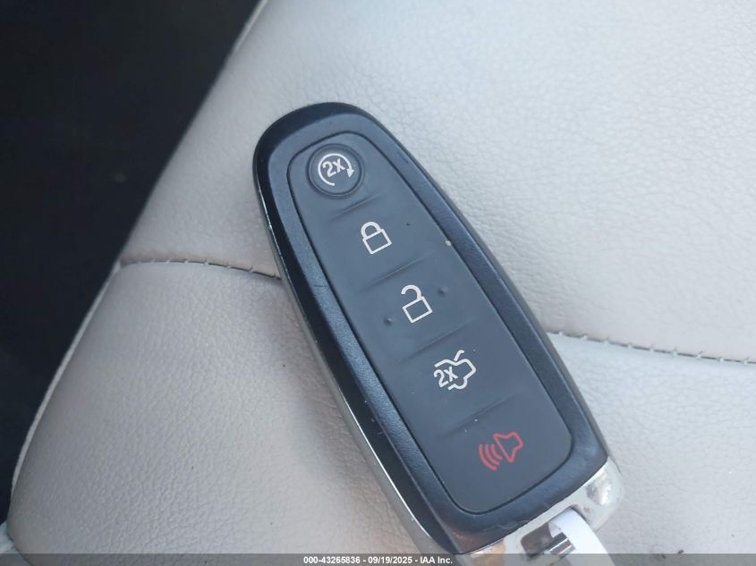 2018 Ford Focus Titanium VIN: 1FADP3N23JL283296 Lot: 43265836