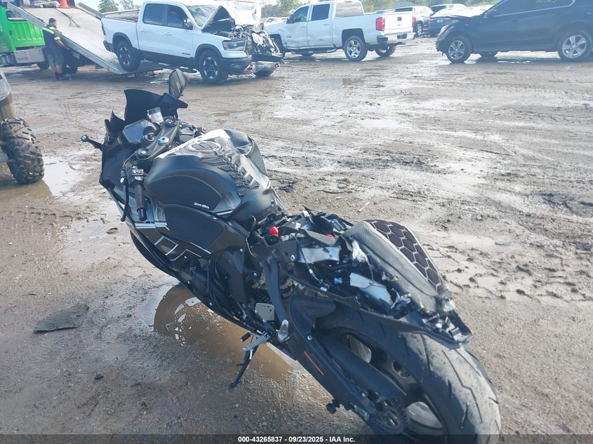 2024 Kawasaki Zx636 K black null gasoline JKBZXJK12RA003459 photo #4