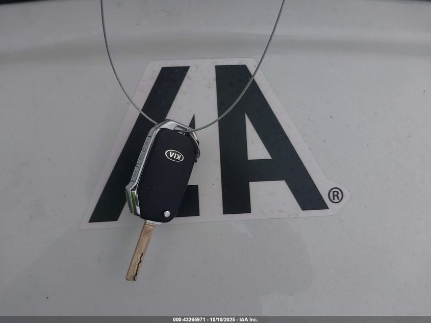 KNDJ23AU8L7105625 2020 KIA SOUL photo no. 11