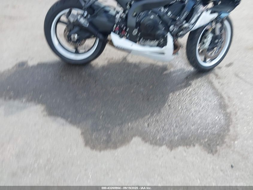 2019 Suzuki Gsx-R600 VIN: JS1GN7FA6K7100570 Lot: 43265984