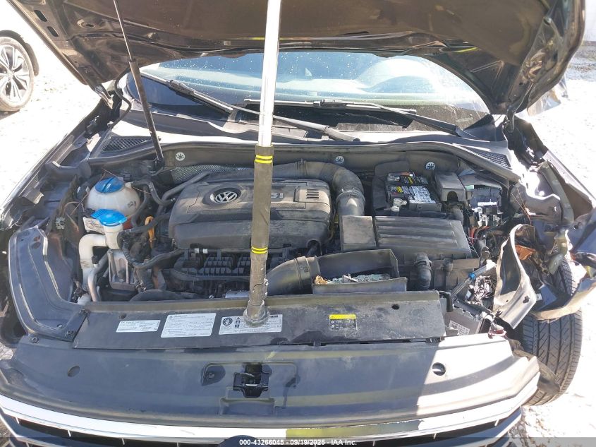 2017 Volkswagen Passat 1.8T Sel Premium VIN: 1VWCT7A30HC005163 Lot: 43266045