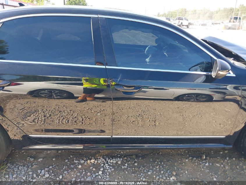 2017 Volkswagen Passat 1.8T Sel Premium VIN: 1VWCT7A30HC005163 Lot: 43266045