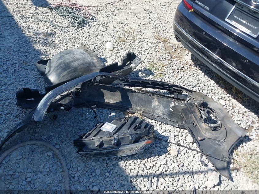 2017 Volkswagen Passat 1.8T Sel Premium VIN: 1VWCT7A30HC005163 Lot: 43266045