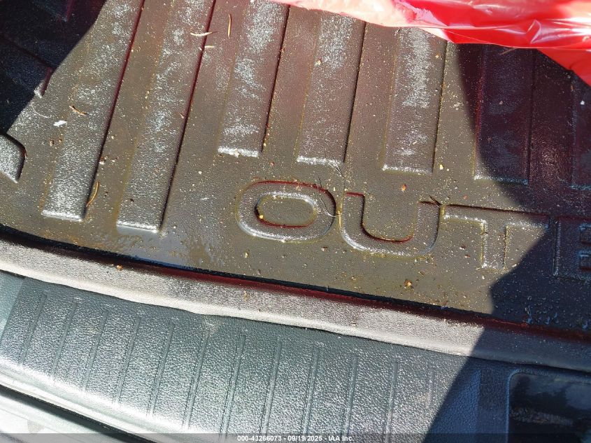 2019 Subaru Outback 3.6R Limited VIN: 4S4BSENCXK3303724 Lot: 43266073