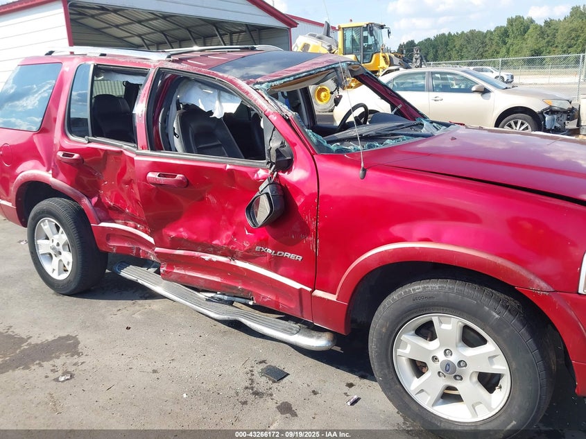 2004 Ford Explorer Limited VIN: 1FMDU85W64UA67701 Lot: 43266172