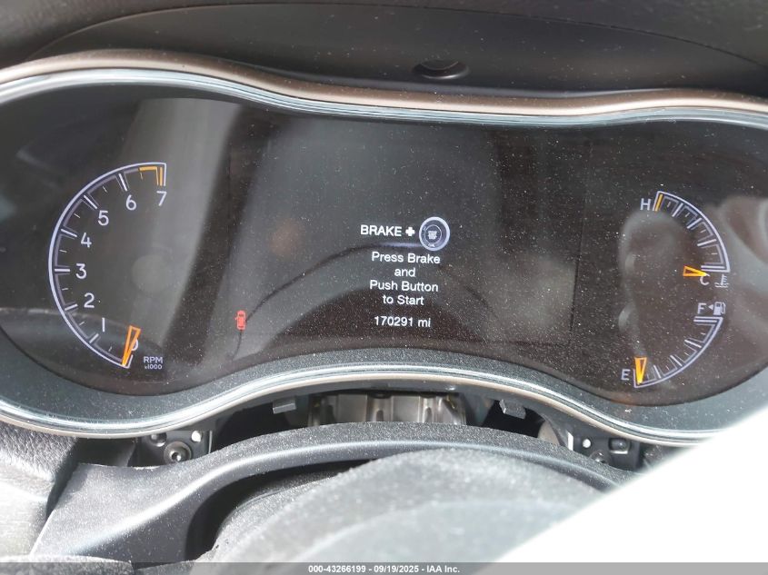 2017 Jeep Grand Cherokee Limited 4X4 VIN: 1C4RJFBG5HC941424 Lot: 43266199