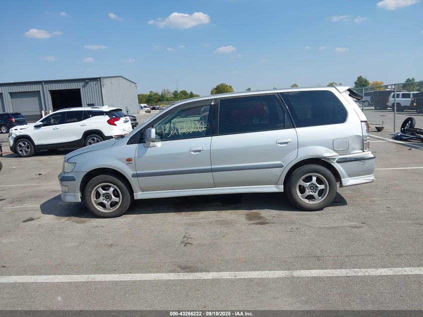 1997 Mitsubishi Chariot VIN: N84W0010360 Lot: 43266222