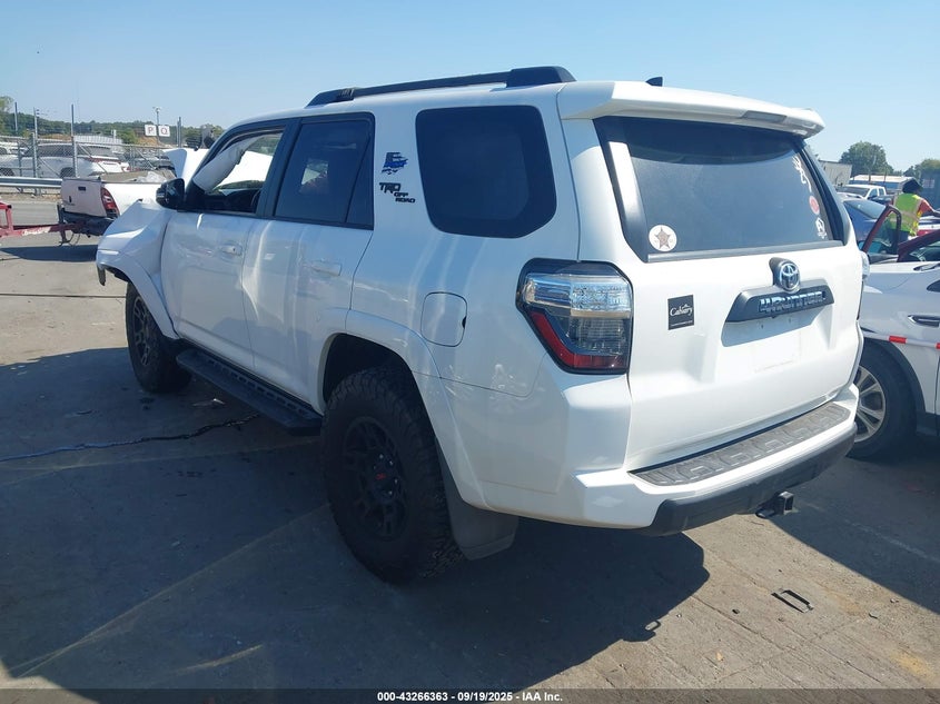 Vin: jtebu5jr1h5453531, lot: 43760947, toyota 4runner trd off road premium 20173