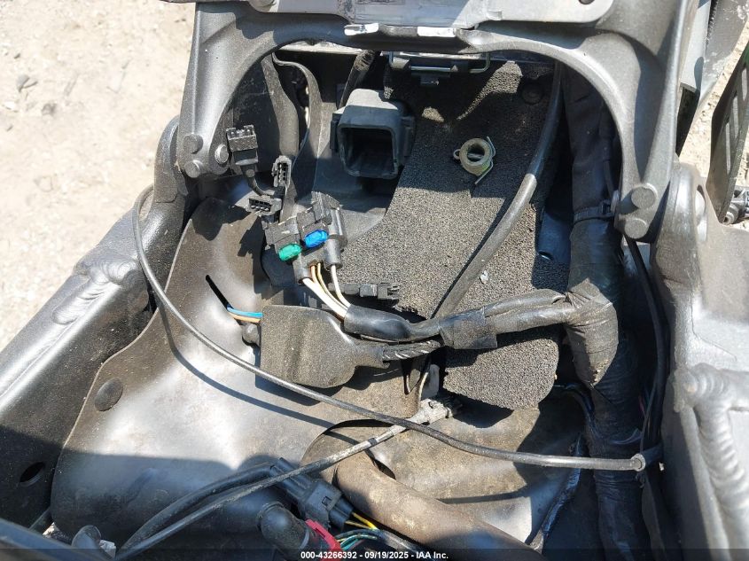 2015 Kawasaki Zx636 E VIN: JKBZXJE10FA016640 Lot: 43266392