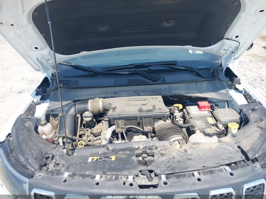 2024 JEEP COMPASS LATITUDE 4X4 3C4NJDBN1RT606703