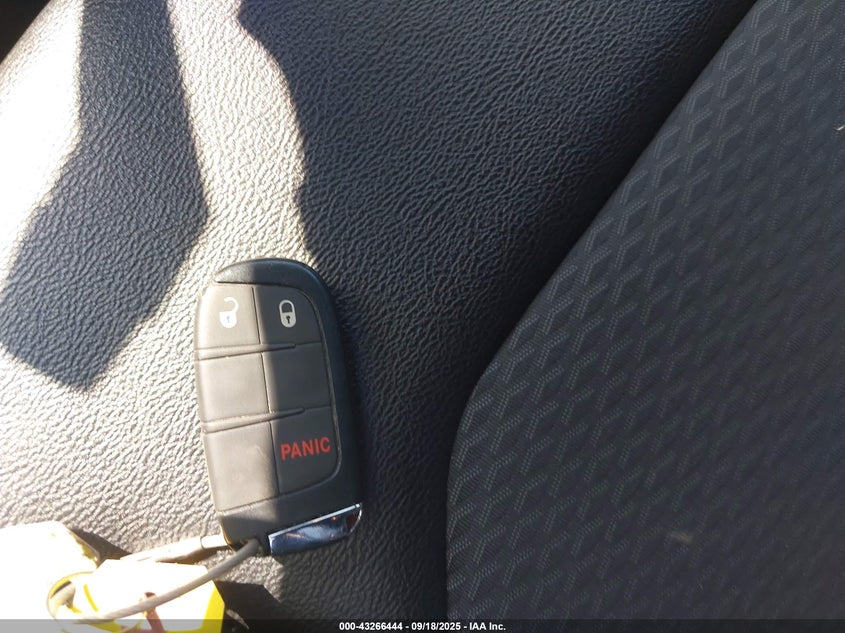 2024 JEEP COMPASS LATITUDE 4X4 3C4NJDBN1RT606703