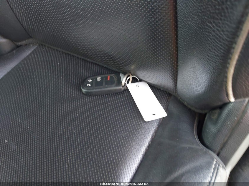 2017 RAM 1500 LARAMIE  4X4 5'7 BOX - 1C6RR7NT4HS750808