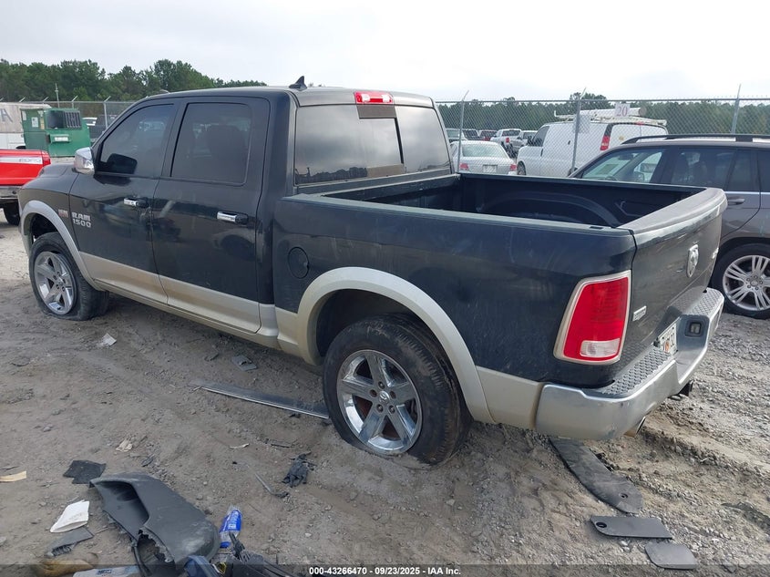 2017 RAM 1500 LARAMIE  4X4 5'7 BOX - 1C6RR7NT4HS750808