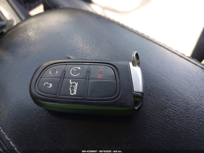 2019 JEEP CHEROKEE LIMITED FWD 1C4PJLDB6KD448229