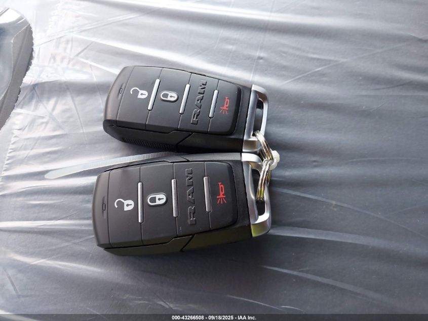 2025 Ram 3500 Tradesman 4X4 8' Box VIN: 3C63RRGJ9SG589142 Lot: 43266508