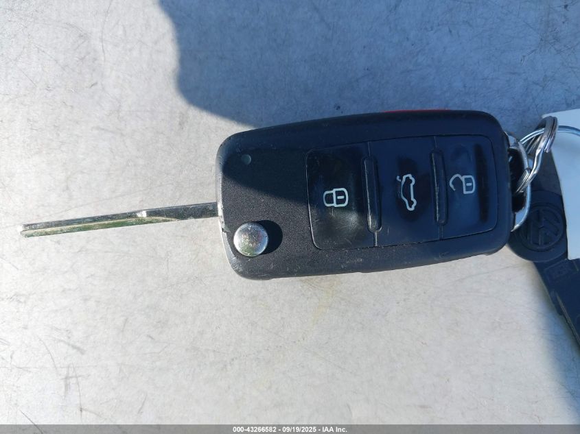 2013 Volkswagen Passat 2.5L Se VIN: 1VWBP7A33DC129406 Lot: 43266582