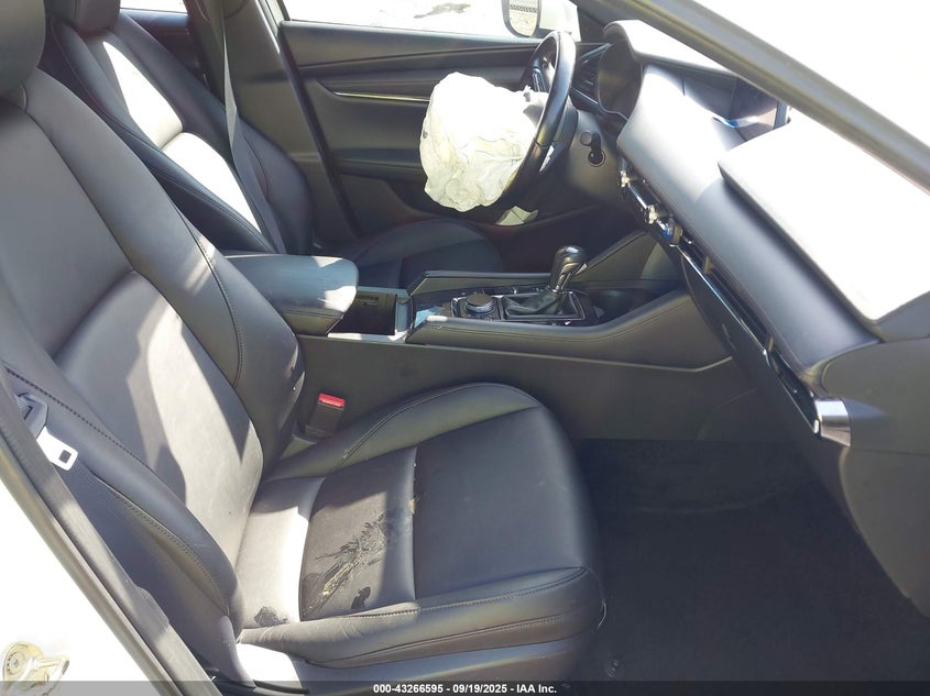 2022 MAZDA MAZDA3 PREFERRED JM1BPALL5N1518848