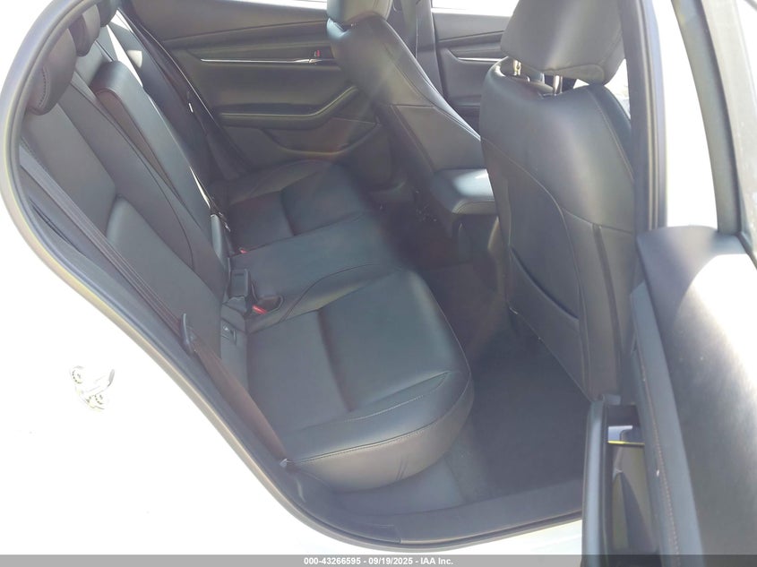 2022 MAZDA MAZDA3 PREFERRED JM1BPALL5N1518848