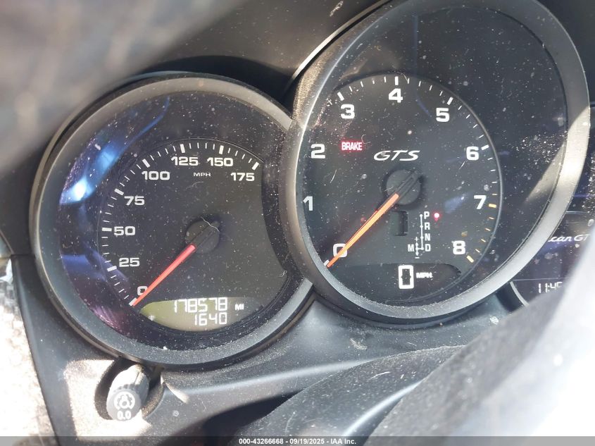 2017 Porsche Macan Gts VIN: WP1AG2A57HLB51982 Lot: 43266668