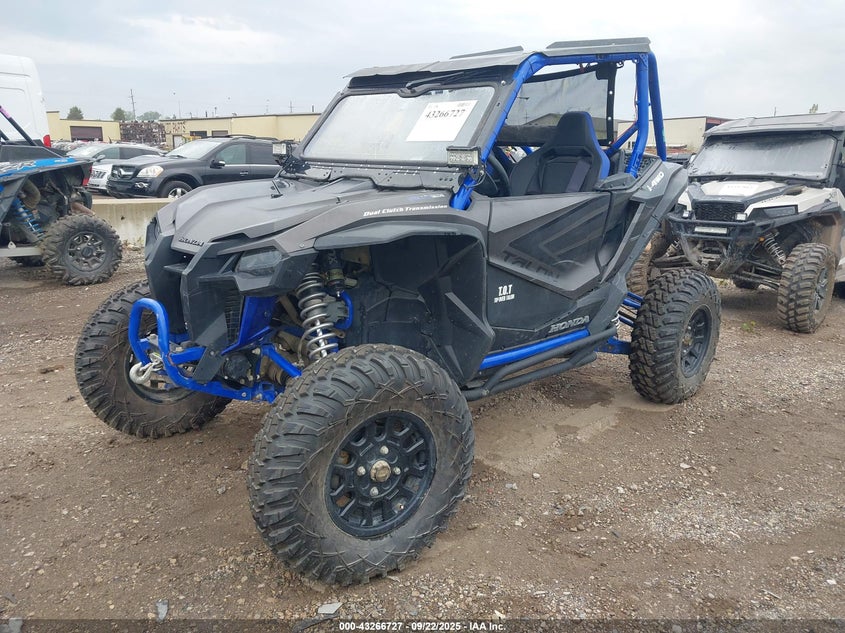 1HFVE0574M4200218 2021 HONDA SXS photo no. 2