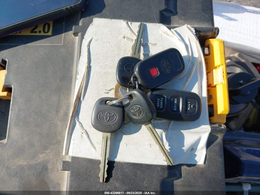 2000 Toyota Sienna Xle VIN: 4T3ZF13C6YU245474 Lot: 43266817