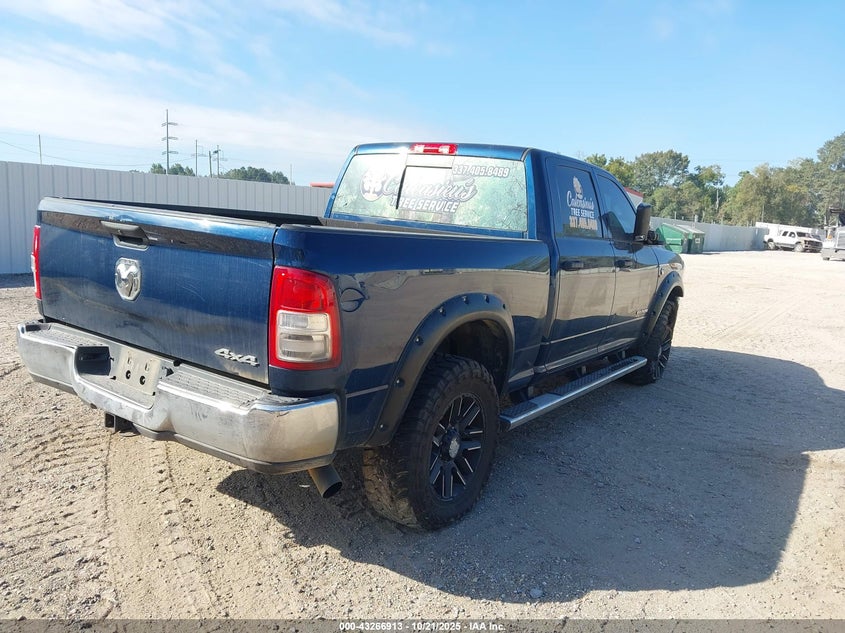 Vin: 3c6ur5cl4lg252058, lot: 43761497, ram 2500 tradesman  4x4 6'4 box 20204