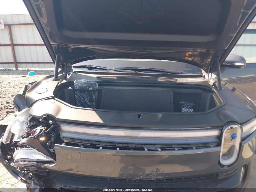 7PDSGBBA0SN060364 2025 RIVIAN R1S photo no. 10