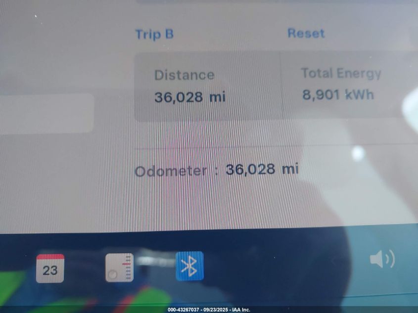 2022 Tesla Model Y Long Range Dual Motor All-Wheel Drive VIN: 7SAYGDEEXNF418006 Lot: 43267037