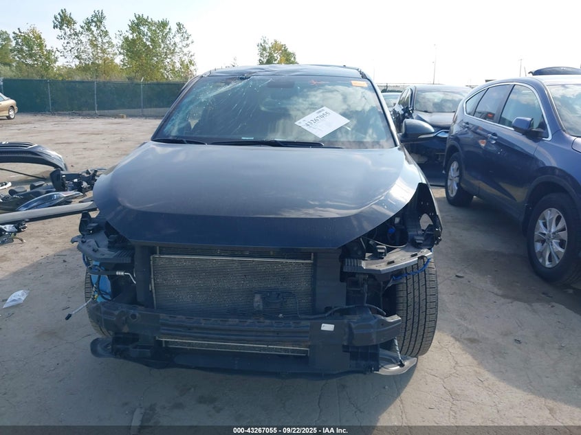 2017 HYUNDAI TUCSON SE PLUS - KM8J33A4XHU427152