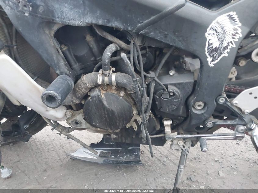 2007 Kawasaki Zx600 P VIN: JKAZX4P137A013963 Lot: 43267118