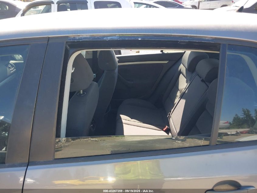 2009 Volkswagen Rabbit S VIN: WVWDA71K09W024168 Lot: 43267259