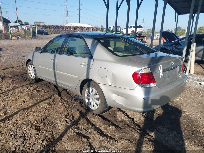 2005 Toyota Camry Std silver sedan gasoline 4T1BE32K95U097172 photo #4