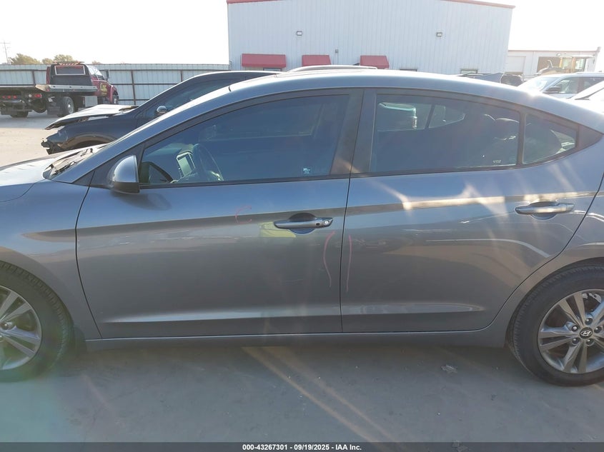 2018 HYUNDAI ELANTRA VALUE EDITION - 5NPD84LF8JH344729