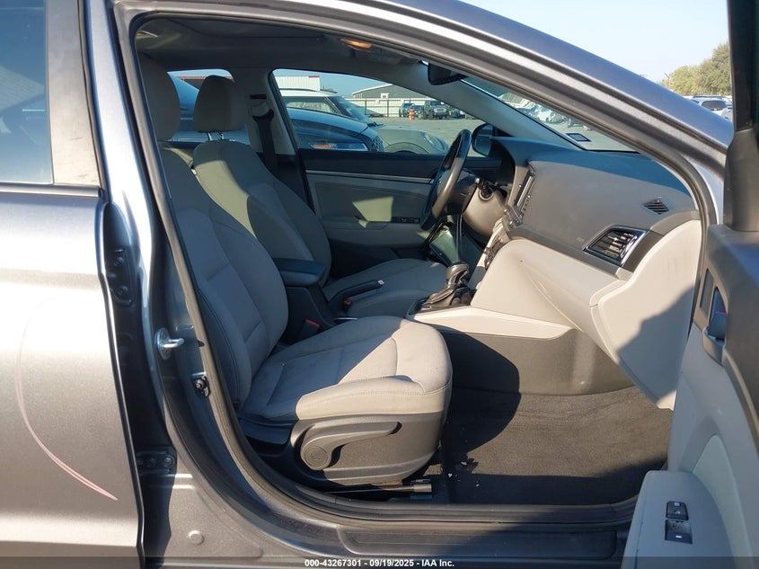 2018 HYUNDAI ELANTRA VALUE EDITION - 5NPD84LF8JH344729