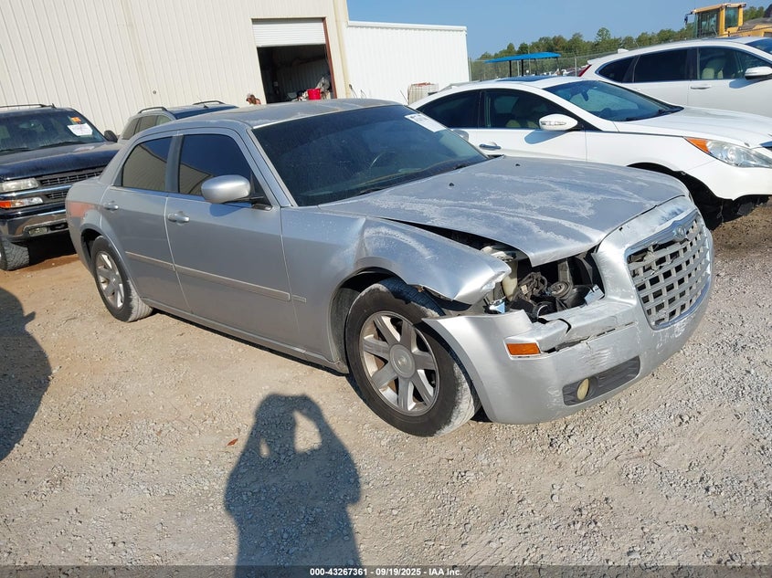 2C3JA53GX5H563801 2005 Chrysler 300 Touring auction photo 1