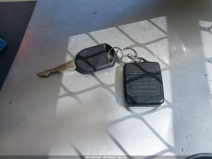 2005 Ford Expedition Xls VIN: 1FMPU13545LA88911 Lot: 43267368