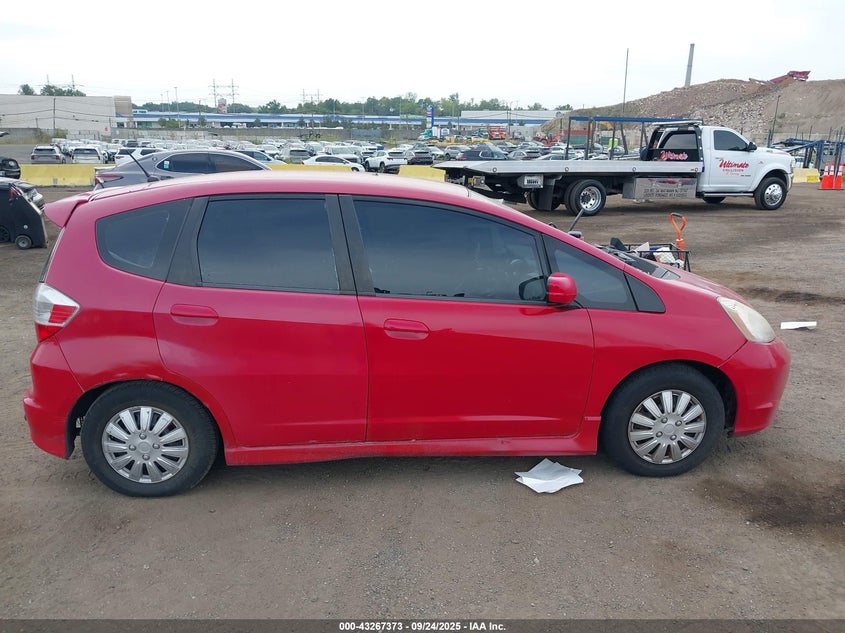 2009 Honda Fit Sport VIN: JHMGE88409S013157 Lot: 43267373