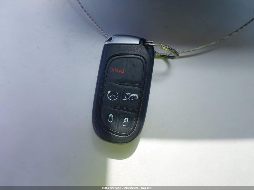 2020 Jeep Cherokee Limited Fwd VIN: 1C4PJLDBXLD529980 Lot: 43267452